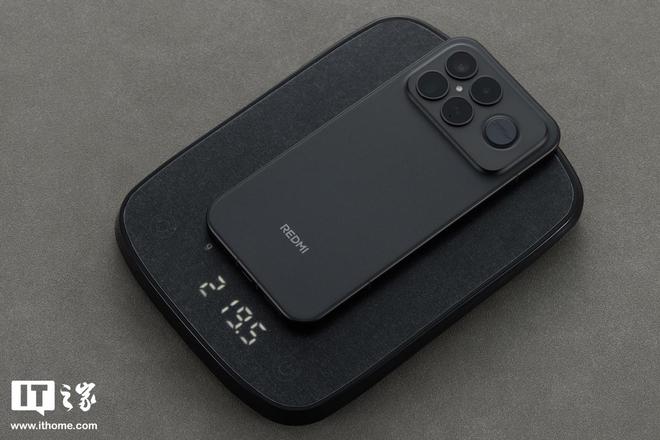 REDMI K90 Pro Max 黑色款手机图赏